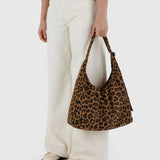 Schultertasche aus Nylon • Leopard