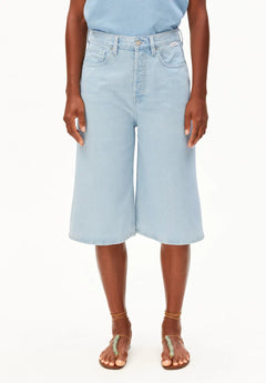 ARMEDANGELS - City Jeans Shorts • barrea - ROSA ECK