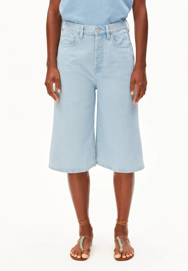 Kurze Hosen