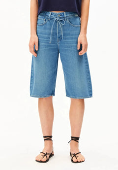ARMEDANGELS - DAANY Jeans Baggy - Shorts • laguna - ROSA ECK