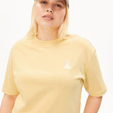 ICONIC Å TARJAA T-Shirt • golden hay