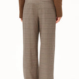 ARMEDANGELS - Karierte Bundfaltenhose • claystone-sand stone - ROSA ECK