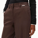 LEANDRAA Hose • claystone
