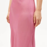 ARMEDANGELS - LENOVAA Satin Slip Rock • washed berry - ROSA ECK