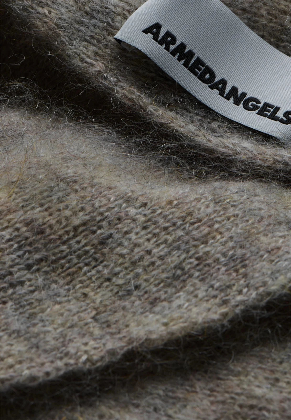 ARMEDANGELS - Mohair-Mix Schal • honey melange - ROSA ECK