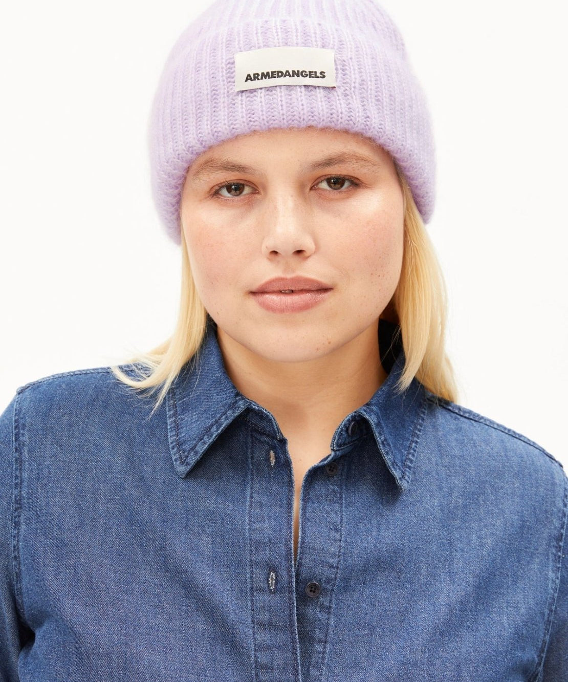 ARMEDANGELS - Mohair-Mix Strickmütze • moonlit lilac - ROSA ECK