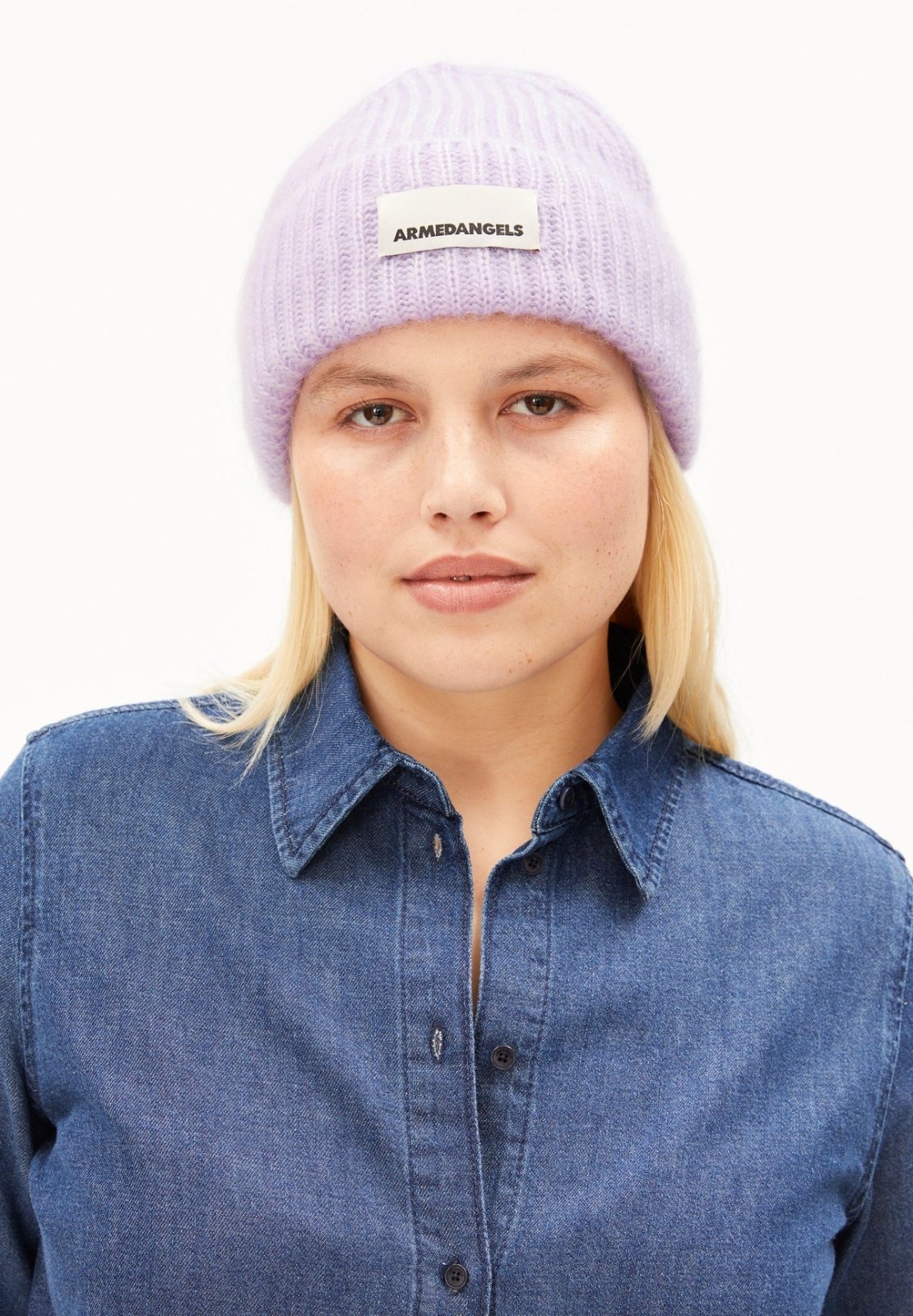 ARMEDANGELS - Mohair-Mix Strickmütze • moonlit lilac - ROSA ECK