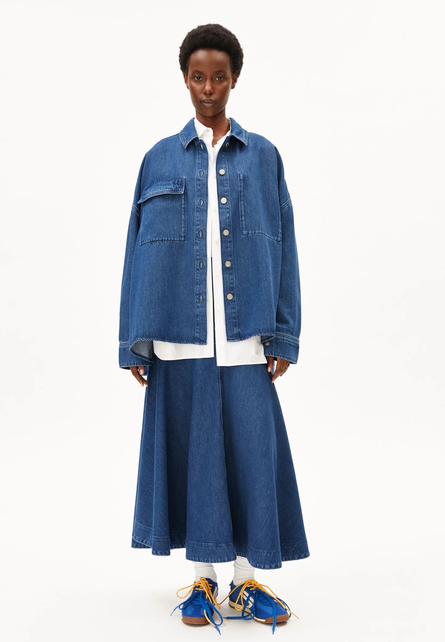 ARMEDANGELS - Oversized Jeansbluse • bright blue - ROSA ECK