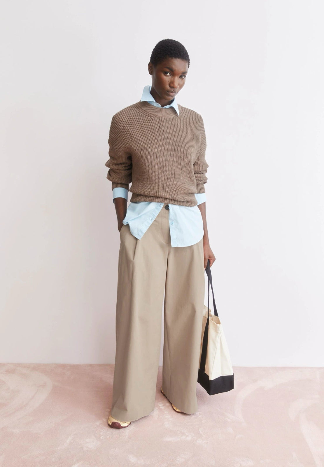 ARMEDANGELS - Weite Chinohose aus Bio - Baumwollmix • true camel - Hose - ROSA ECK