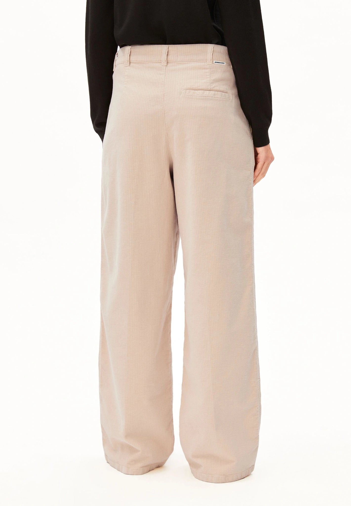 Wide Leg Cord-Bundfaltenhose • soft honey