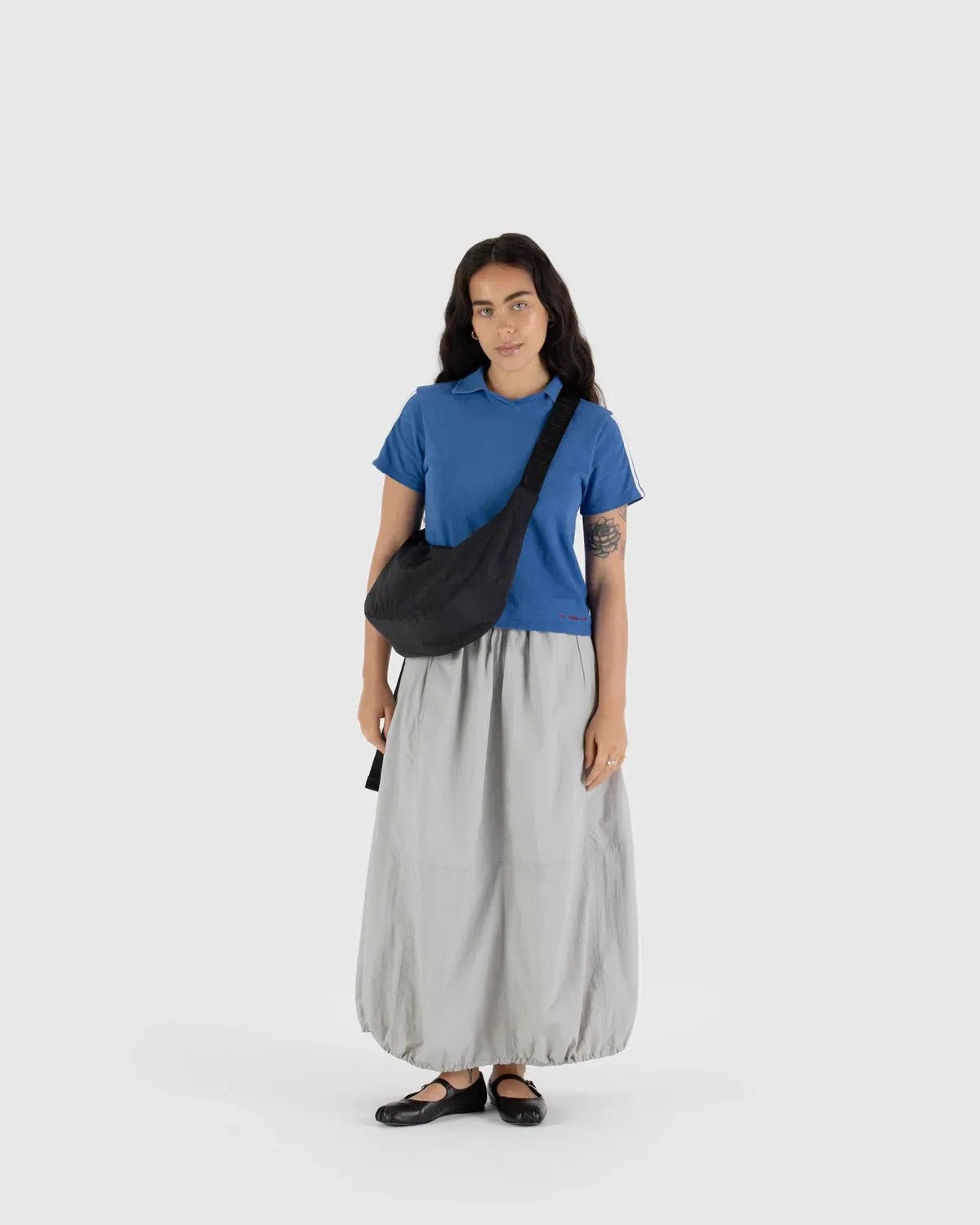 BAGGU - Medium Nylon Crescent Bag Umhängetasche • Black - ROSA ECK