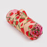 BAGGU - Picknickdecke • Strawberry Blossom - ROSA ECK