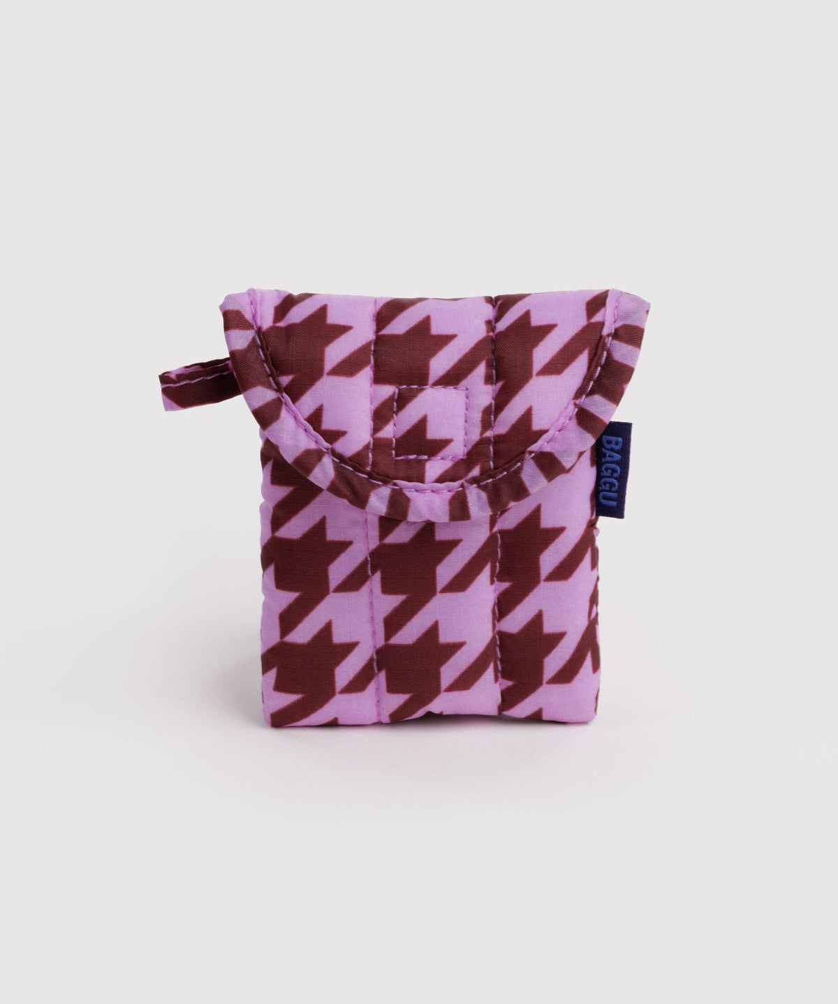BAGGU - PUFFY Kopfhörer-Etui • Pink Houndstooth - ROSA ECK