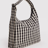 BAGGU - Schultertasche aus Nylon • Black and Cream Gingham - ROSA ECK