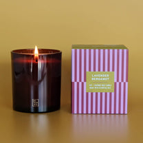 BOTANICA - ESSENTIALS Duftkerze • Lavender + Bergamot - ROSA ECK