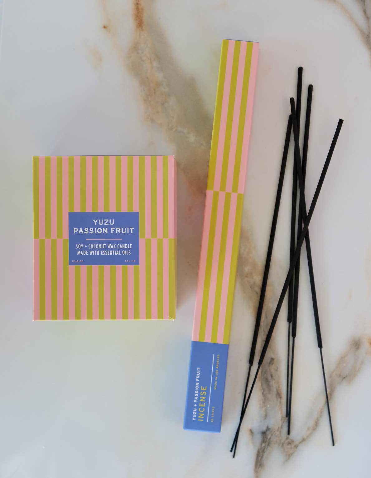 BOTANICA - ESSENTIALS Duftkerze • Yuzu + Passion Fruit - ROSA ECK