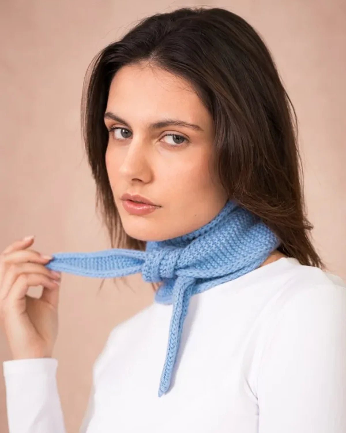 Calie Paris - Kleiner Strickschal • Hellblau - Schal - ROSA ECK