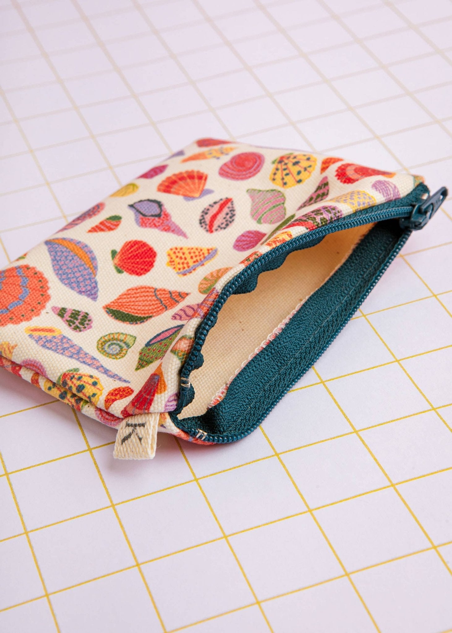 ECKE - Geldbeutel mit Zipper • Muscheln Beige - ROSA ECK