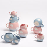 Egg Back Home - CLOUD SUNSET Mittelgroßer Becher (250 ml) - ROSA ECK - Blau, Rosa, Wolke