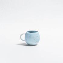 Egg Back Home - NEW PARTY Große Tasse rund (500 ml) • Soft Blue - ROSA ECK