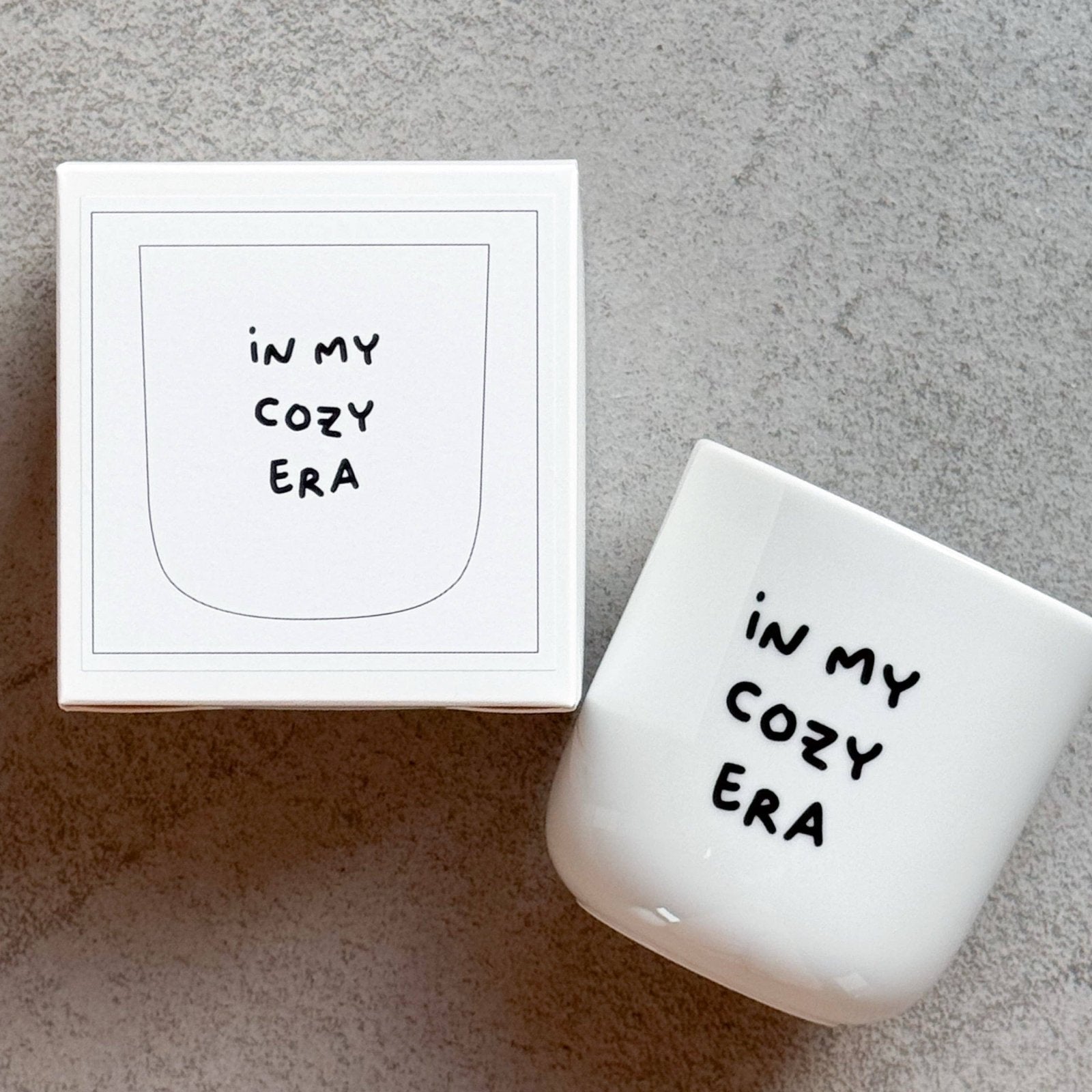 Frau Hansen - Becher In My Cozy Era - ROSA ECK
