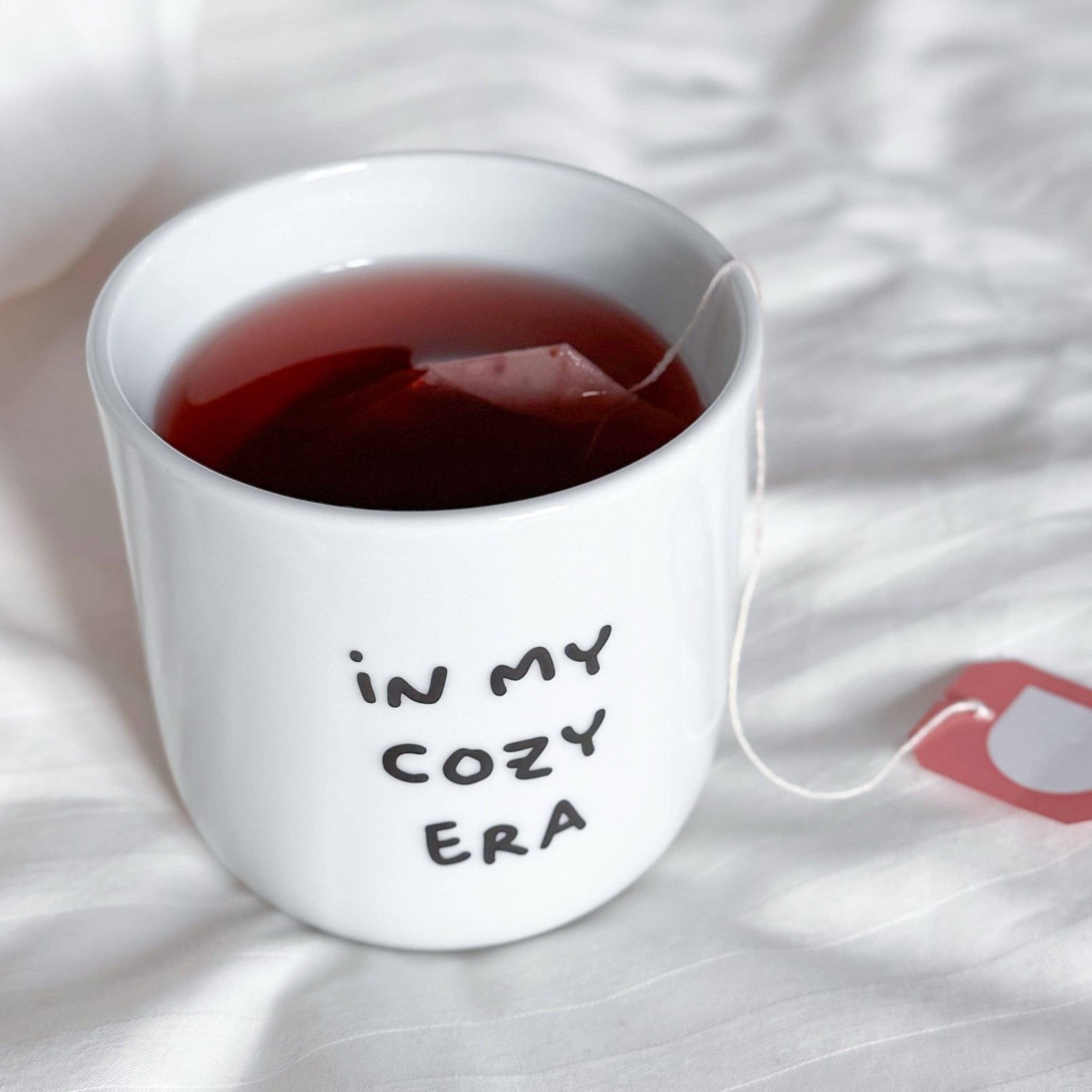 Frau Hansen - Becher In My Cozy Era - ROSA ECK