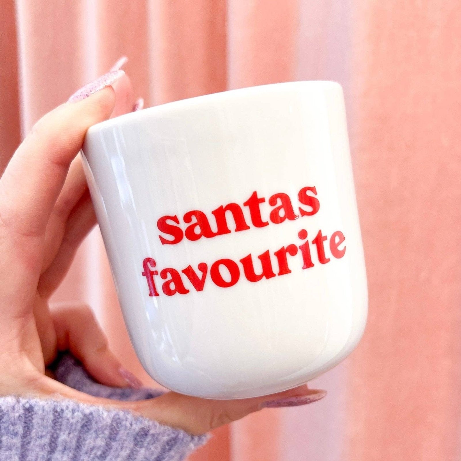 Frau Hansen - Becher Santa's Favourite - ROSA ECK
