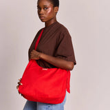 Hindbag - CLAIRE Hobo-Tasche • Karminrot - ROSA ECK