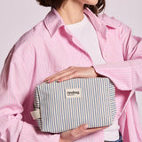 Hindbag - LEON Kulturbeutel • Feine Streifen Blau - ROSA ECK