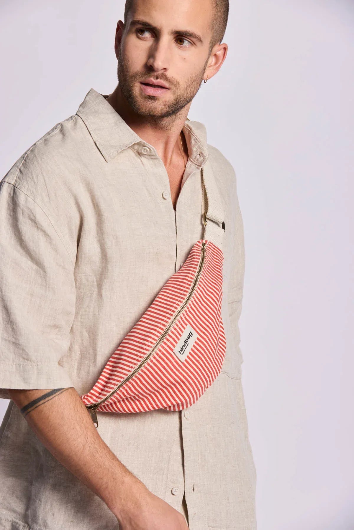 Hindbag - OLIVIA Bauchtasche • Feine Streifen Rot - ROSA ECK