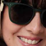 IZIPIZI - #E SUN Sonnenbrille | Black - Sonnenbrille - ROSA ECK Concept Store