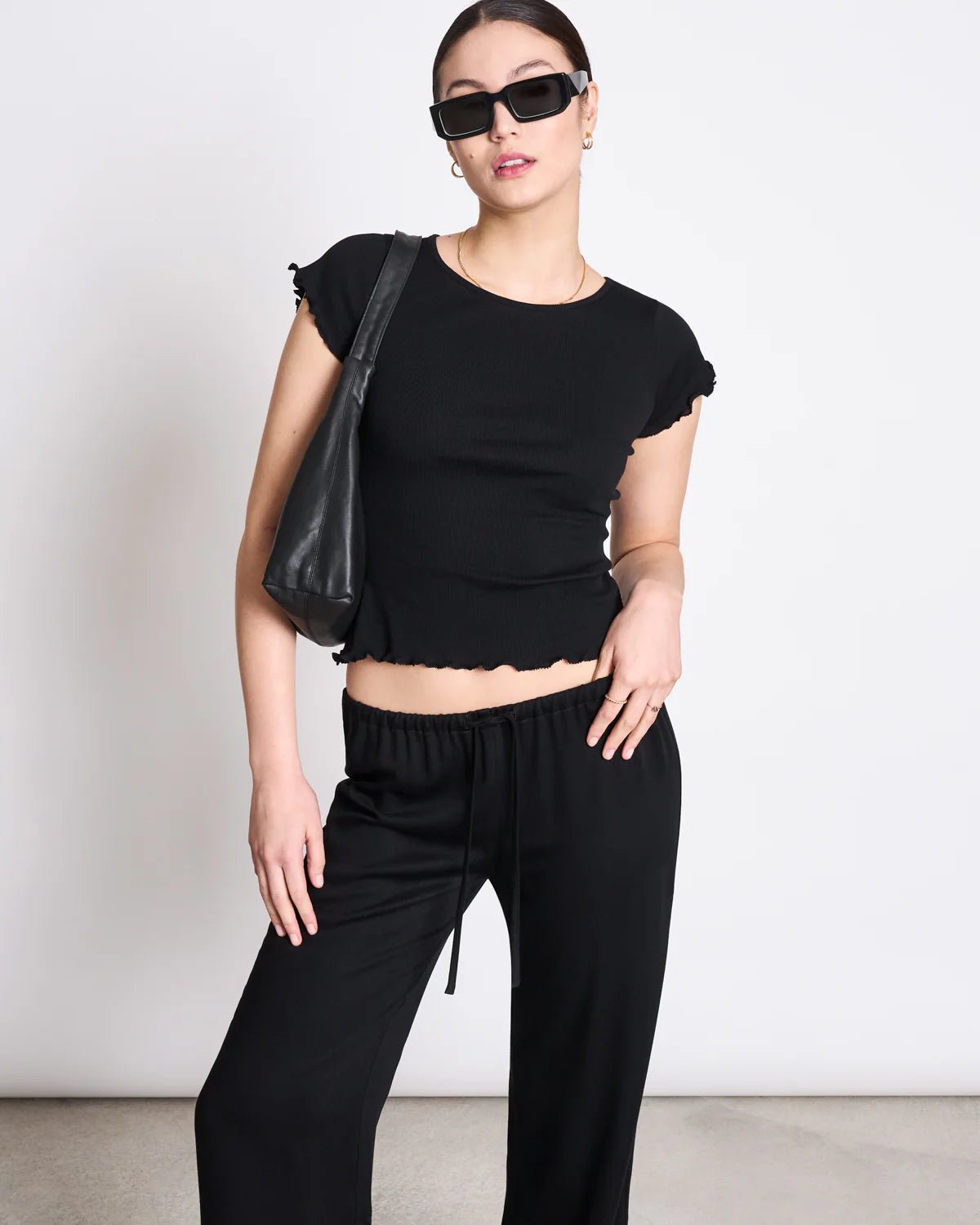 JAN 'N JUNE - REN T-Shirt • Black - ROSA ECK