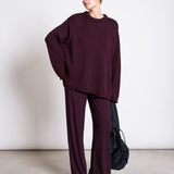 JAN ‘N JUNE - SMILLA Ripp - Hose aus Lyocell • Cherry Lacquer - ROSA ECK Concept Store