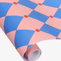 Kado Design - Geschenkpapier - Rolle • Zirkus Pink/Blau/Rot - ROSA ECK