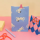 Kado Design - Geschenktüte mit Boden • Hunde (Charlotte Janvier) - ROSA ECK