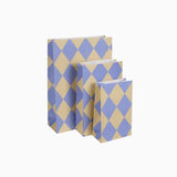 Kado Design - Geschenktüte mit Boden • Kariert Hellblau/Gelb - Geschenkverpackung - ROSA ECK