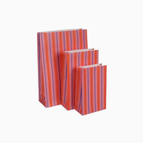 Kado Design - Geschenktüte mit Boden • Streifen Orange/Rosa/Blau - Geschenkverpackung - ROSA ECK