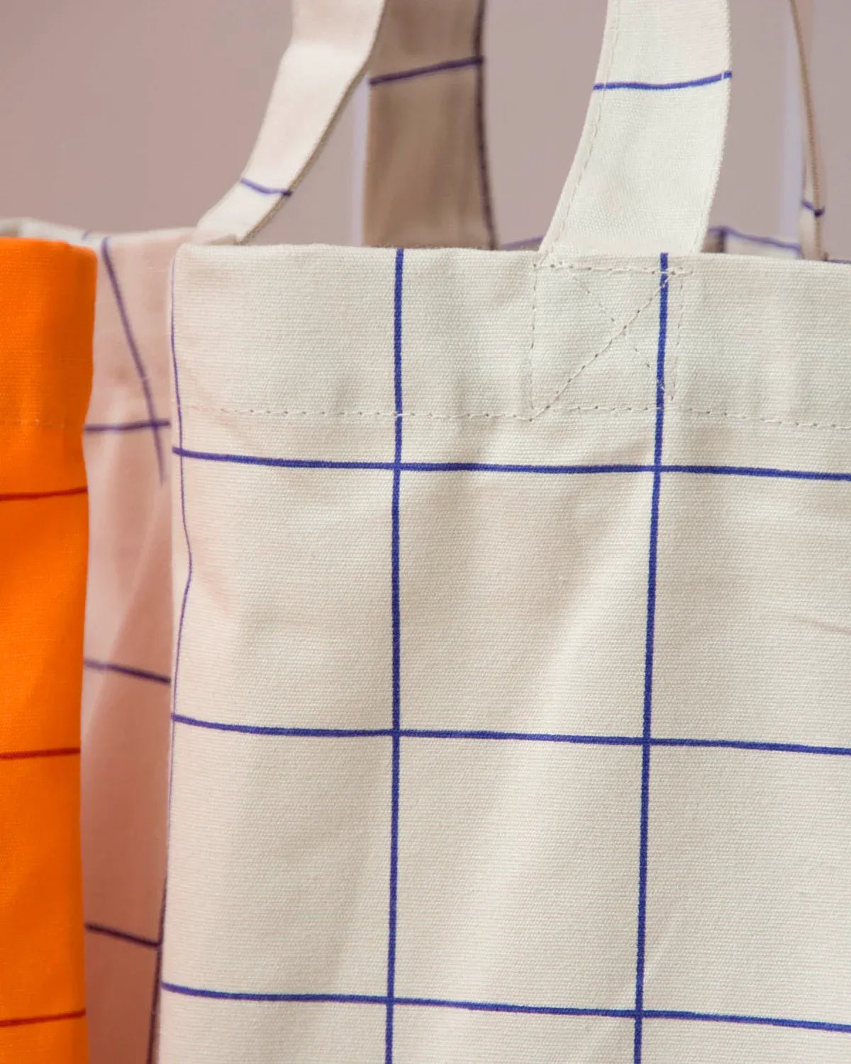 Kado Design - Gestreifte Tragetasche | grid + athletic latte - ROSA ECK Concept Store