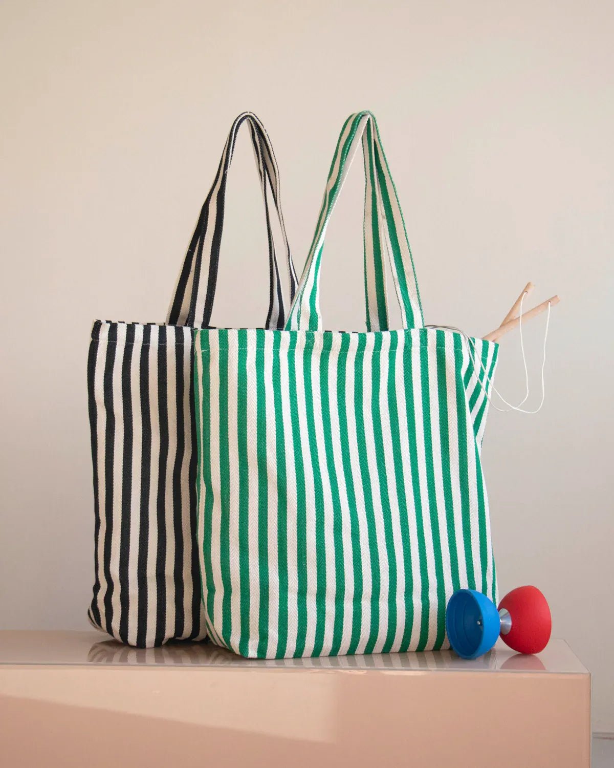 Kado Design - Gestreifte Tragetasche Natur | grass - ROSA ECK Concept Store