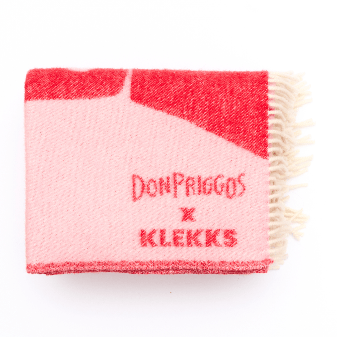 KLEKKS - KLEKKS × donpriggos NO. 33 Wolldecke • Rot/Rosa - ROSA ECK