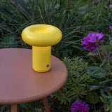 &Klevering - GLIMPSE Tischlampe • Gelb - ROSA ECK