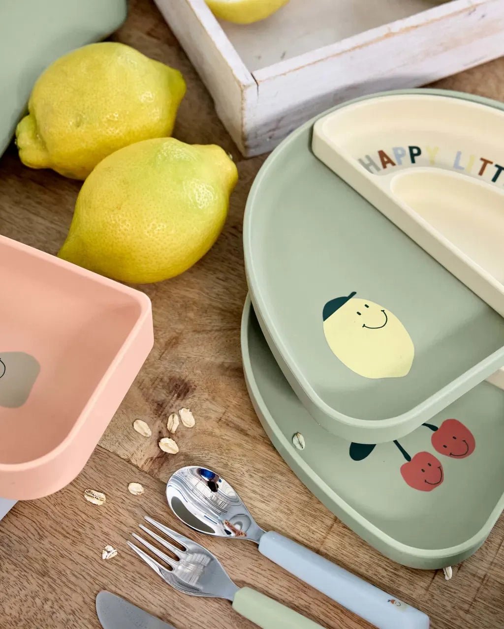 Lässig - HAPPY FRUITS Kinder - Teller mit Unterteilung • Zitrone - ROSA ECK