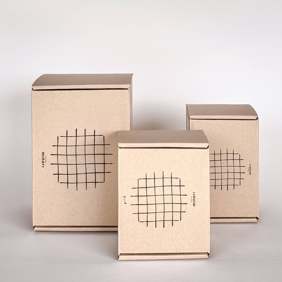 Magazin Minori - GRID Tasse mit Linienraster • spiaggia yellow - Kaffee - und Teetasse - ROSA ECK Concept Store