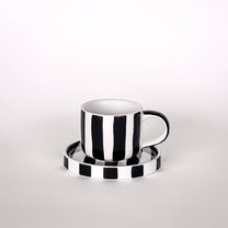 Magazin Minori - STRIPES Espressotasse mit Streifen • vulcano black - Kaffee - und Teetasse - ROSA ECK Concept Store
