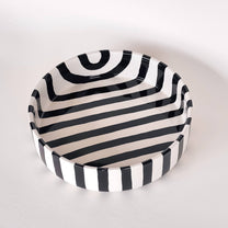 Magazin Minori - STRIPES Große Schale mit Streifen • volcano black - Schüssel - ROSA ECK Concept Store