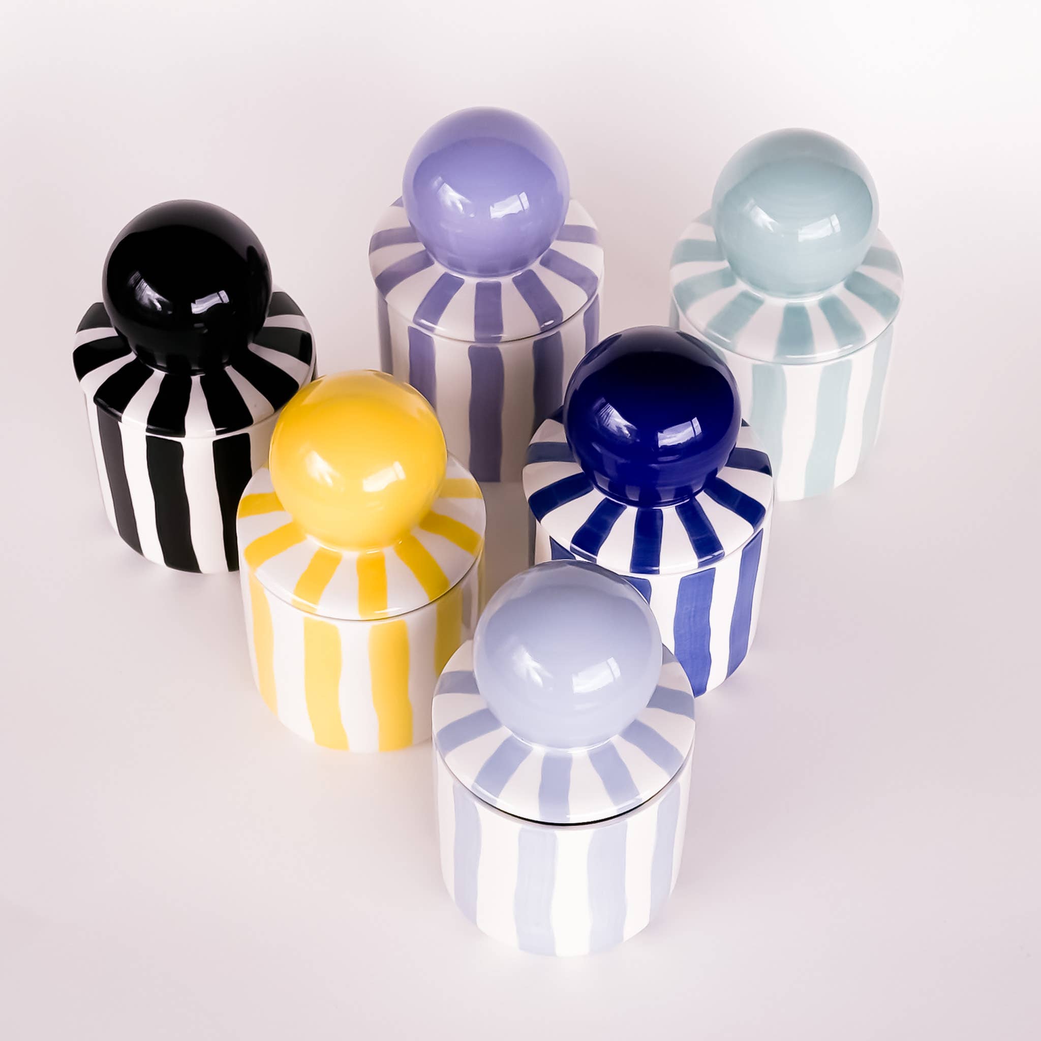 Magazin Minori - STRIPES Kerze im Keramikgefäß • mare blue - ROSA ECK