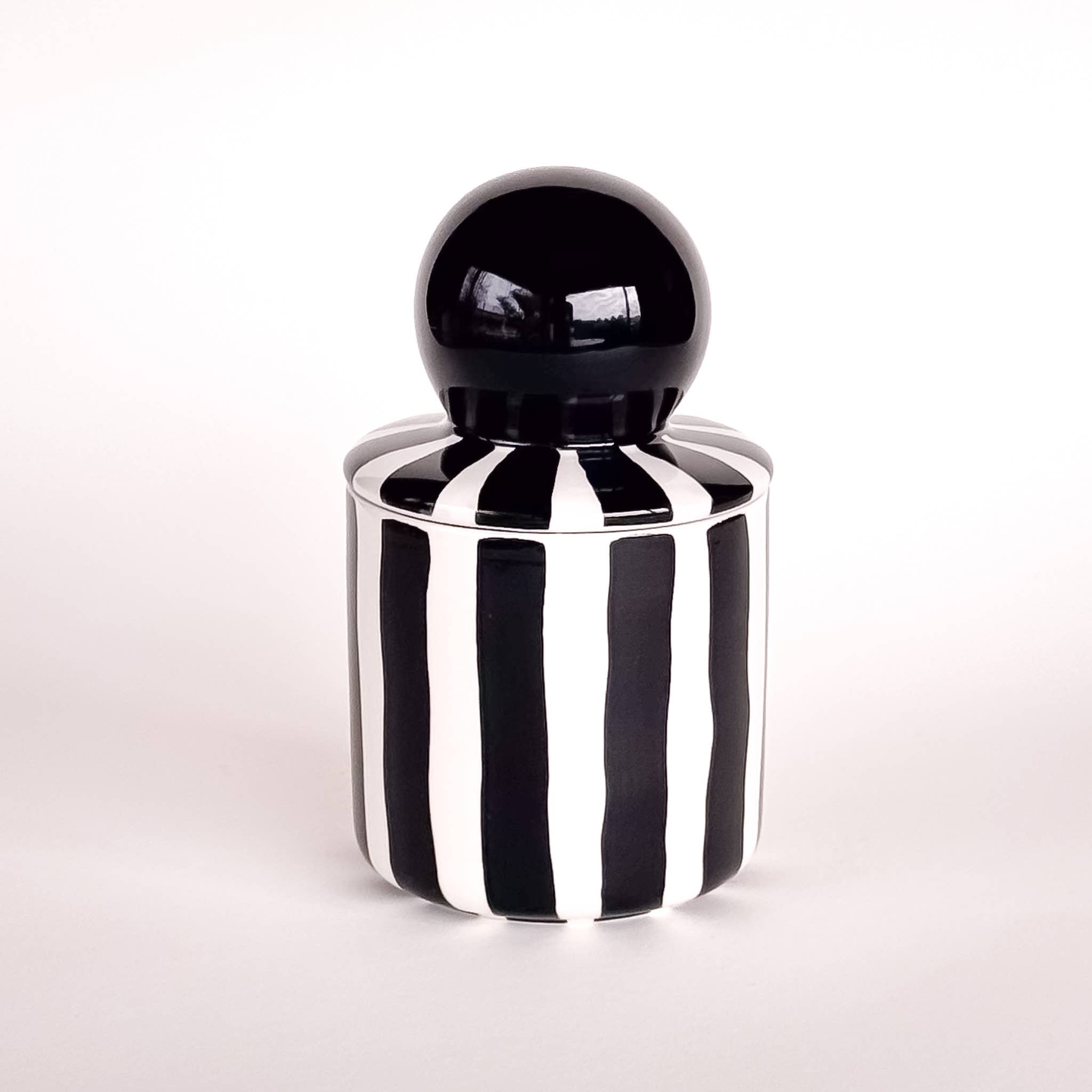 Magazin Minori - STRIPES Kerze im Keramikgefäß • vulcano black - ROSA ECK