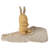 Maileg - LULLABY FRIENDS Mini Hase Kuscheltier • Cremegelb - ROSA ECK