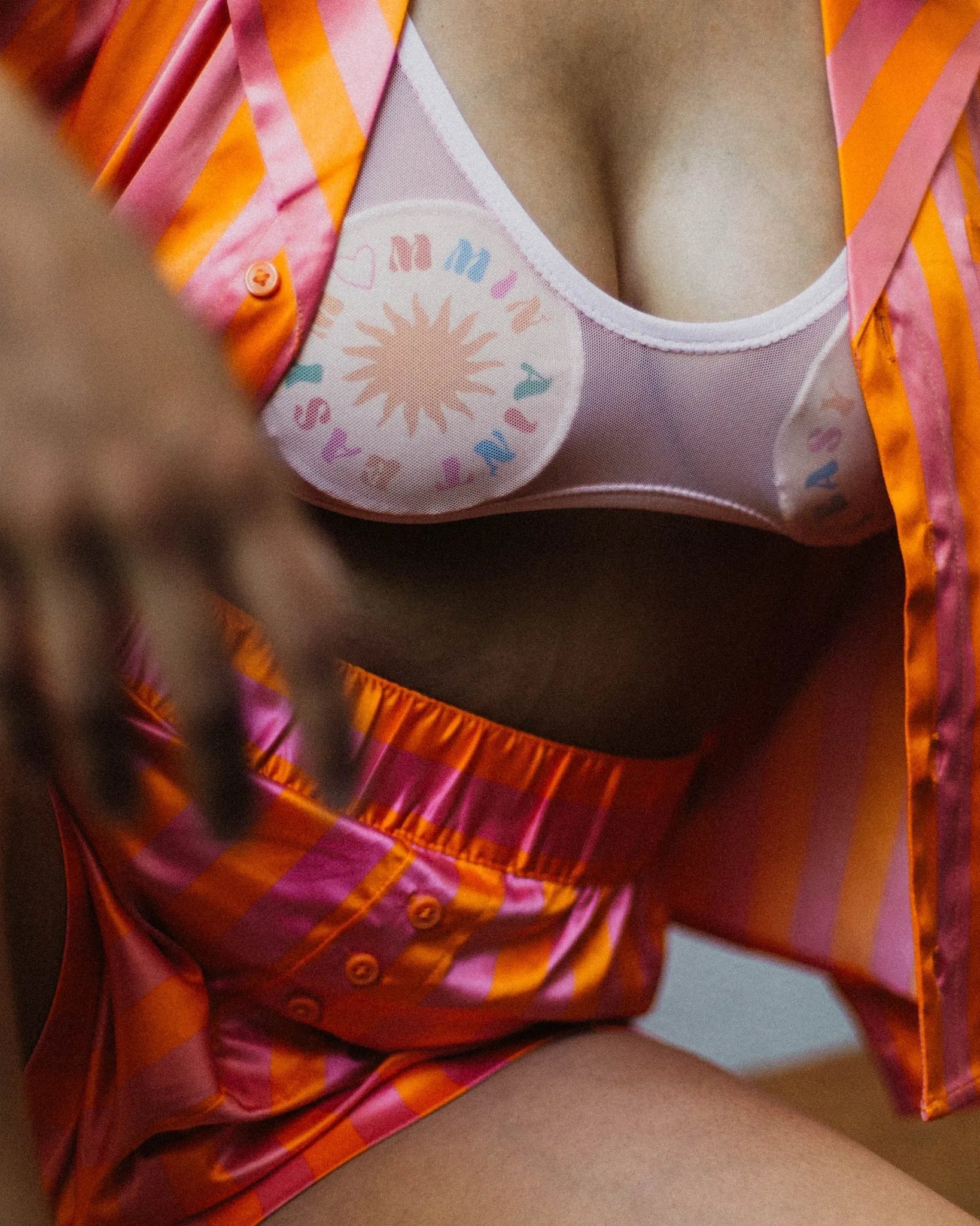 moodie - Waschbare Stilleinlagen • mommin ain't easy - ROSA ECK