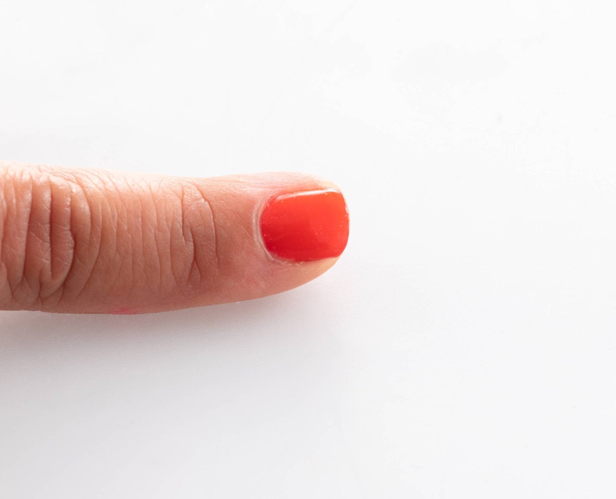 Abziehbarer Nagellack auf D-Water-Basis 31 - Griotte - ROSA ECK Concept Store